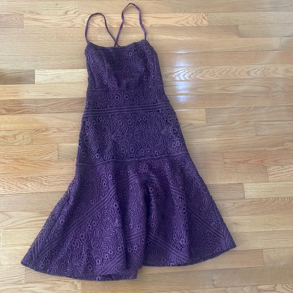 Back tie up purple dress